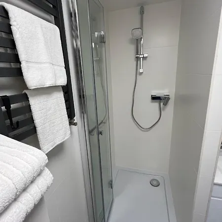 Agapella Apartamenty- Foksal Homestay